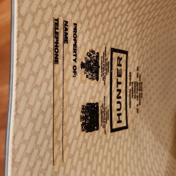 EUC Tall Hunter Rain Boots - Picture 3 of 7